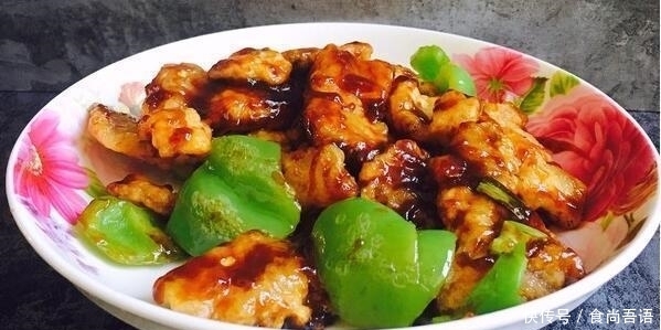 美食推荐：溜肉段，粉丝蒸大虾，肉末烤茄子，胡萝卜配西兰花