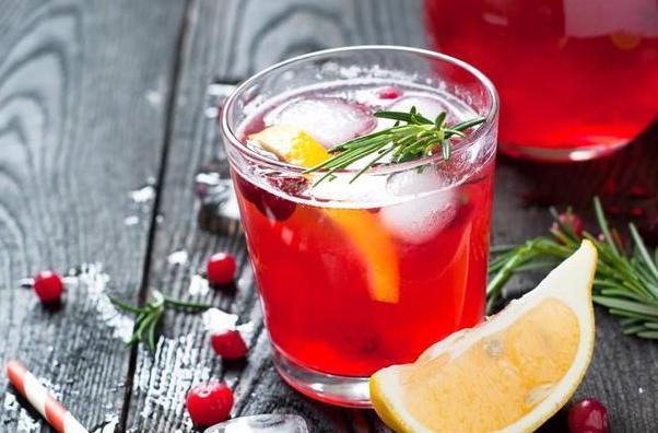 嫌弃厨房油腻腻、污质多摆放上4种植物,随便2盆就能搞定