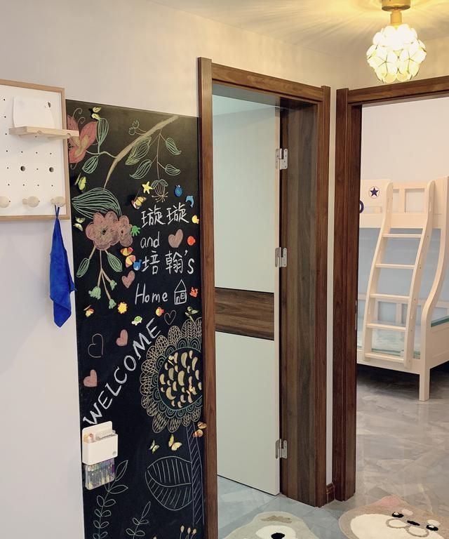 北欧风|新房装修毕业,北欧风的设计超温馨,玄关鞋柜和客厅背景墙超漂亮