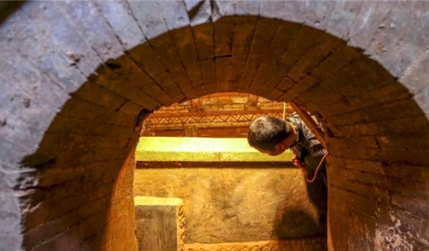 皇帝|什么是石母?为何古代皇帝修建陵墓时,都怕挖见石母