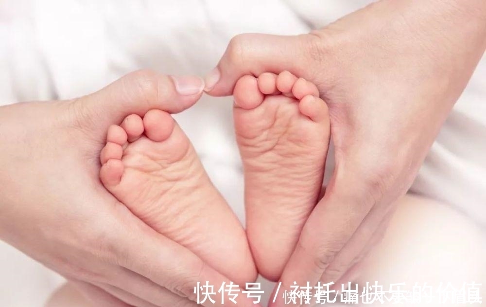 脚印|新生儿为什么要“留脚印”?医院不是为了赚钱,而是为家长考虑