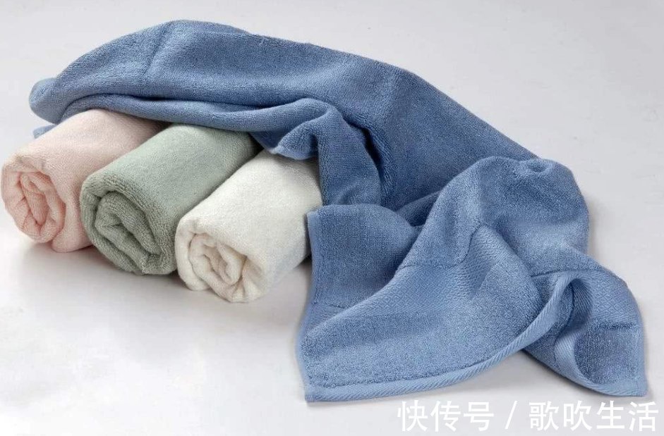 毛巾用久了油腻腻洗不净教你4个小妙招，毛巾干净清爽