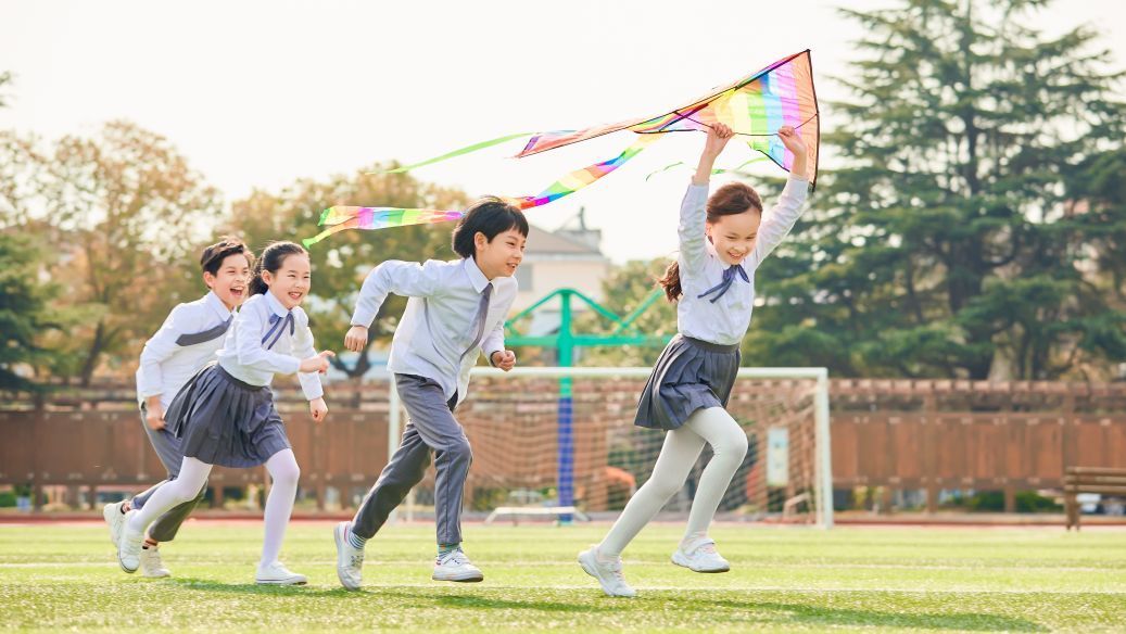 长跑|孩子未满四周岁,这几项运动一定少接触,影响发育还长不高