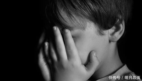 小齐|心理医生:孩子若偏爱这种颜色,内心可能孤独寂寞,爸妈要多上心