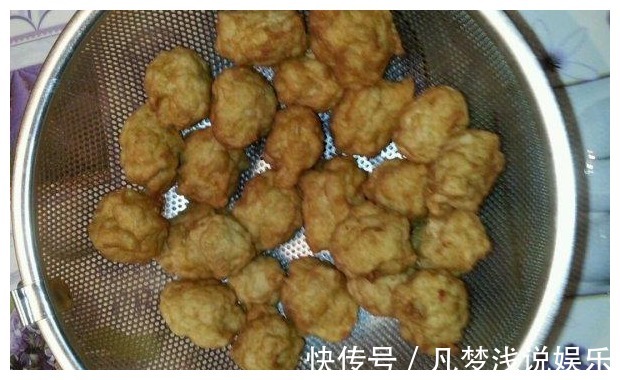 肉丸|炸小肉丸时加上“糯米”,出锅后肉丸弹牙筋道,香气四溢