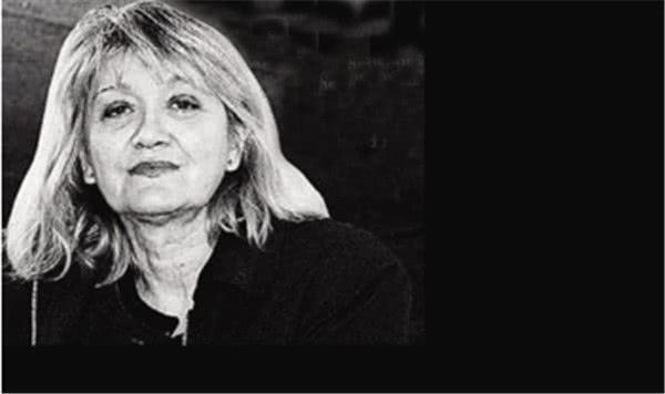 奇迹$22岁空姐从万米高空坠落,奇迹生还创吉尼斯纪录,却内疚一生