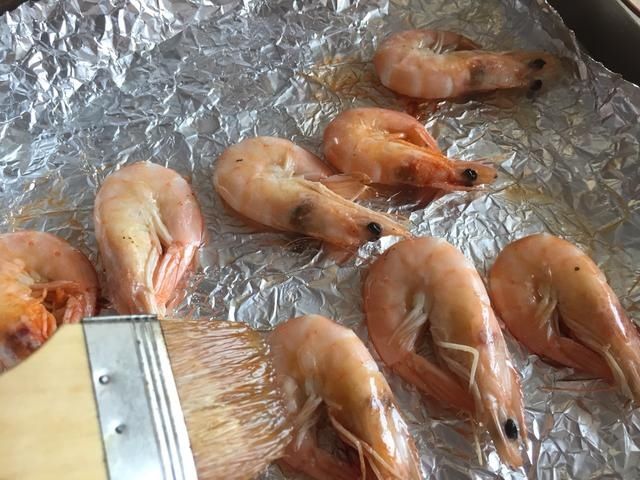 食用油|懒人烤箱版烤大虾，少油更健康，原汁原味，太过瘾了