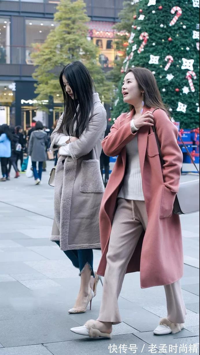 路人 街拍路人,拉风时尚的大衣搭配12CM的高跟鞋,让你尽显女王气质