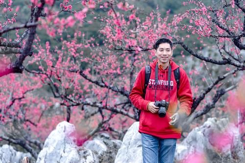 翁源樱花完美绽放，花儿开满枝头，仿佛走进了世外桃源