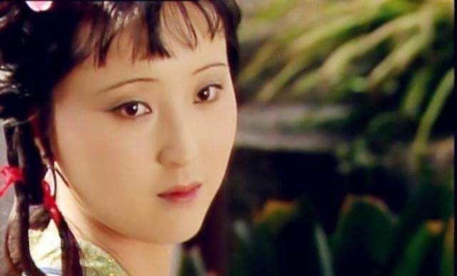 一字之差,贾元春为什么喜欢薛宝钗而冷落林黛玉