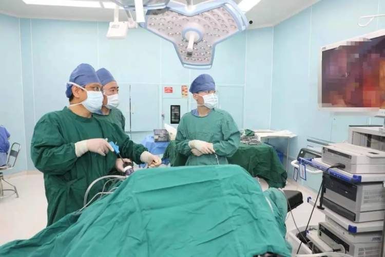门诊|静安区闸北中心医院新设“肝胆胰、血管、腹壁疝微创外科门诊”→
