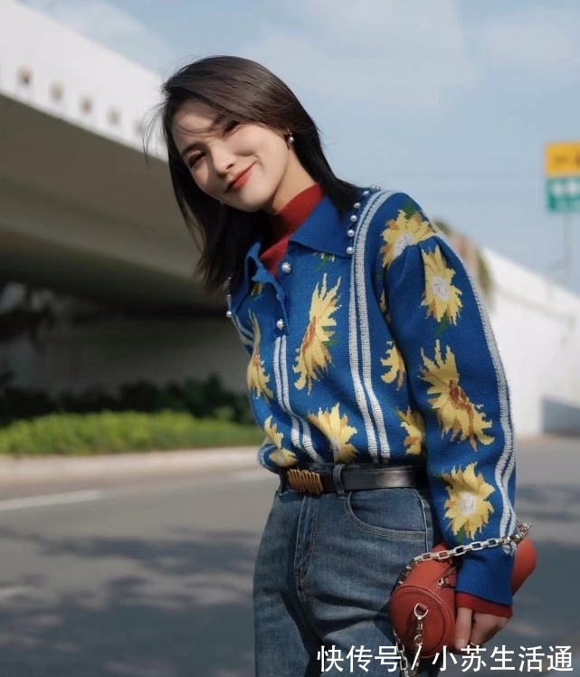 撞色系 冬天学时尚博主穿撞色系,是真好看,不是一般的高级