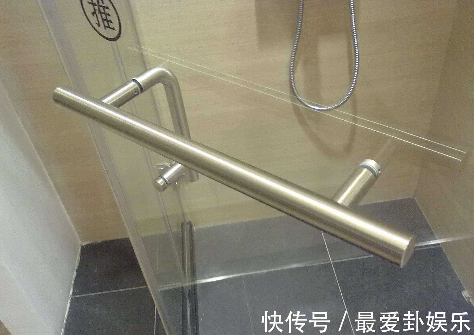 银色|卫生间装修完挺好看,就是保持不住?放弃这三种东西试试