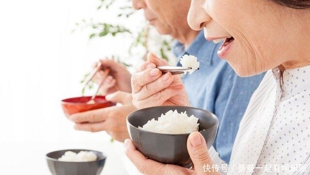 新年聊聊日本人的吃相