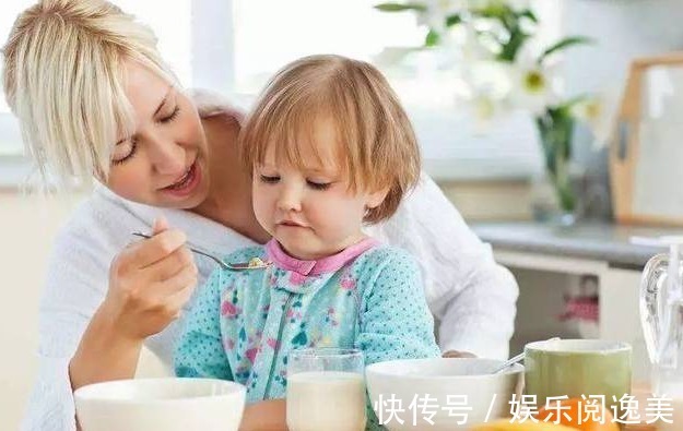 儿童|张文宏提出儿童吃早餐“两不原则”,家长别糊弄,助力孩子发育好