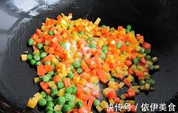 它是“小人参”,立秋后常给孩子吃,开胃吸收快,孩子个头能猛蹿