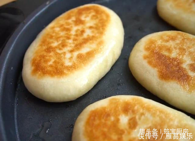 油酥糖饼这样做,孩子再也不吃零食了,又酥又甜,全家都爱吃