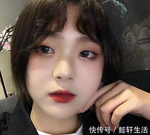 novo 国产平价口红中，受欢迎的不止有完美日记，它也深受大家喜爱！