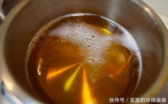 肥厚|养君子兰,2种水换着浇,根壮实、叶肥厚,入冬花开爆盆