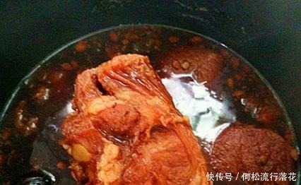 做酱牛肉时,牢记“3泡3酱”,香浓入味,酱香味足,味道特正宗