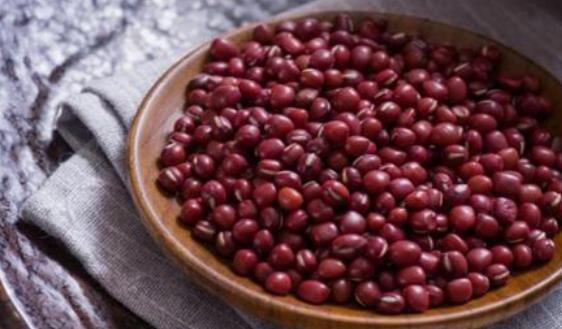 胡萝卜素|女性到了中年,离不开4种食物,滋阴养颜、延缓衰老,爱吃就赚了