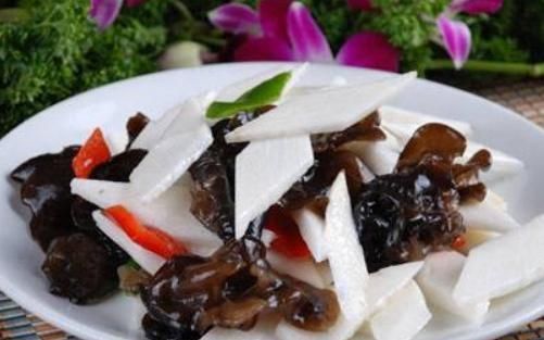 降糖药|此些食物或许是天然“降糖药”,平时多吃一点,血糖也许稳稳地