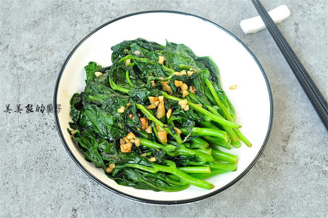 木耳菜|“天然褪黑素”终于被找到，美白祛斑，入秋多吃哦，40岁也很美