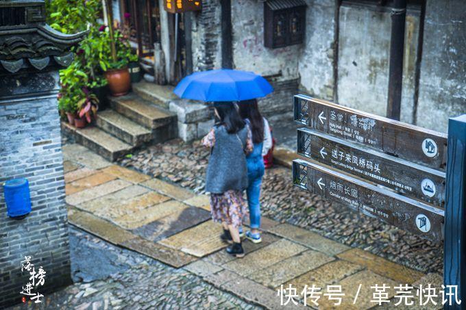 夜色|江南活着的千年古镇，这里的夜色惊艳了时光，仿佛穿越到了古代