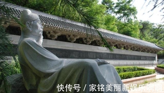 石壕$石壕吏到村里抓壮丁的时候为什么没有抓当时在场的杜甫?