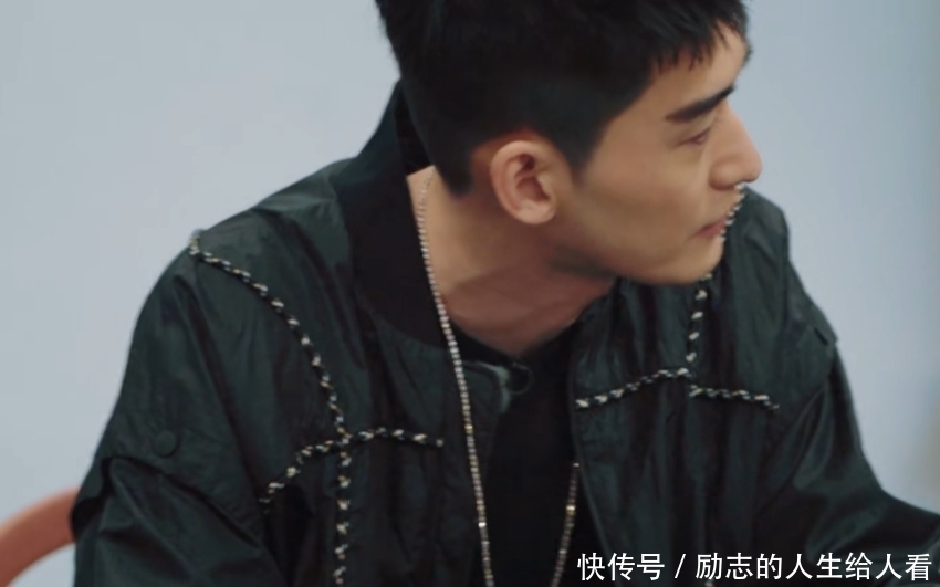 档综艺节目 宋丹丹逼迫张翰太尴尬,被指乱带节奏,好在这档综艺节目有他圆场