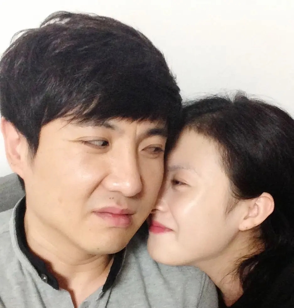 王牌家族开播貌似“整容”关晓彤美得冒泡,沈腾不再是当年校草