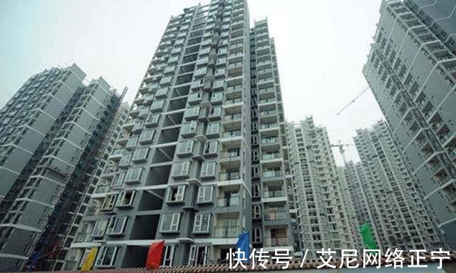 房产税|房产税出台指日可待？专家给出免征面积和免征额，你怎么看？