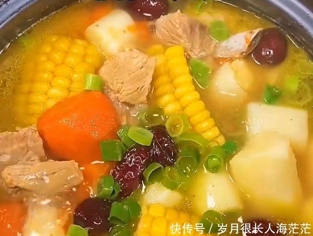 慢妈做了一桌子家常菜，老公说，这样吃，挣钱的动力更大了