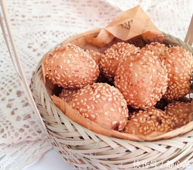 炸麻圆儿,用糯米粉就能做的简单小吃,解馋!