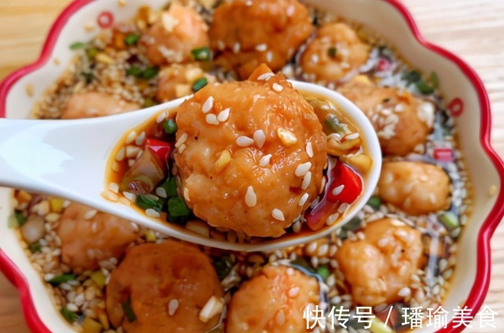 起飞|孩子抢着吃的虾滑！不加一滴油，低脂爽口又鲜美，好吃到起飞！