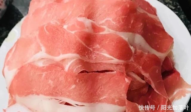 老铜锅涮羊肉,才是冬天的味道啊