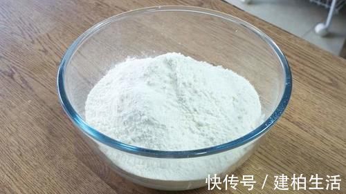馒头教你这样做，不用酵母不加水，个个蓬松不塌陷，撕着吃更过瘾