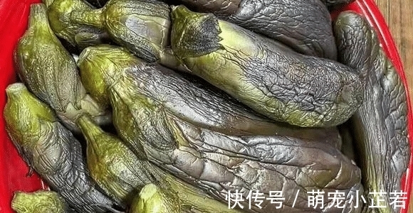 这食材正当季,不晒也不腌,蒸一蒸存到冰箱,冬季炒肉炖汤真美味