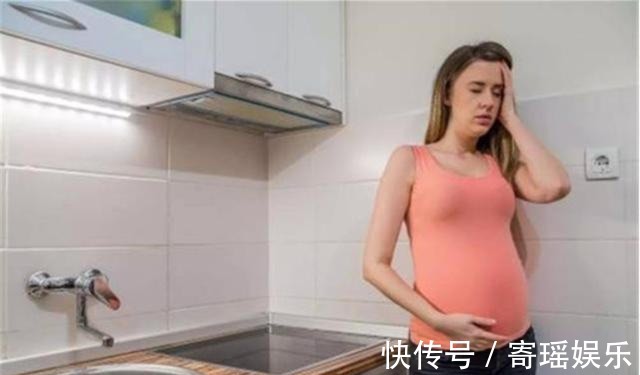 食物|宝妈在哺乳期间,要少吃3种食物,越吃奶越少还容易引发回奶