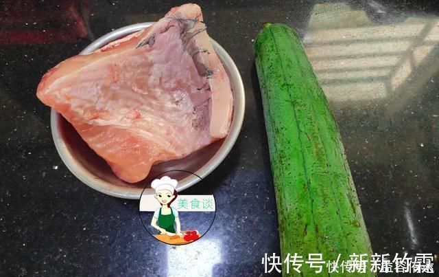鱼腩|丝瓜和它是天生一对，蒸一蒸8分钟出锅，鲜到流口水，简单又营养