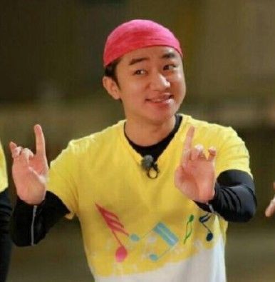 寵妻狂魔到人設(shè)崩塌，因綜藝走紅又因綜藝翻車，王祖藍經(jīng)歷什么了