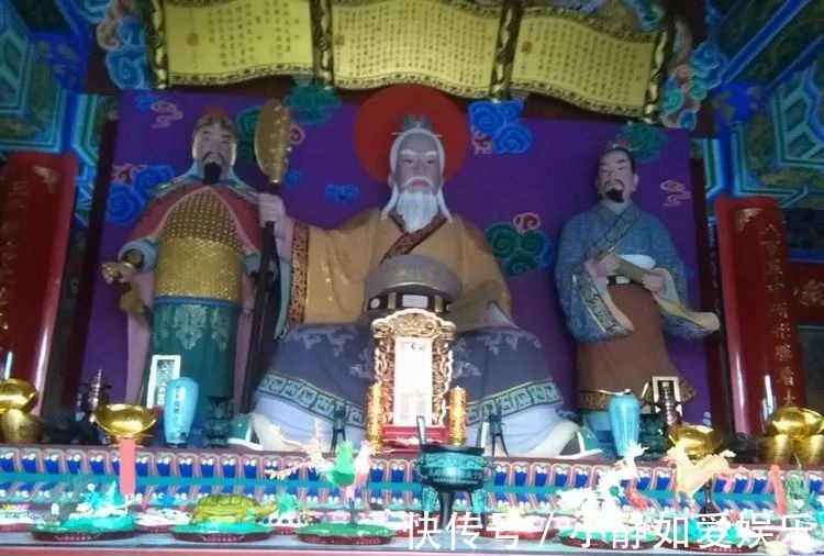 黎朝|越南武庙供奉18人，12人为中国古人，一切不言自明