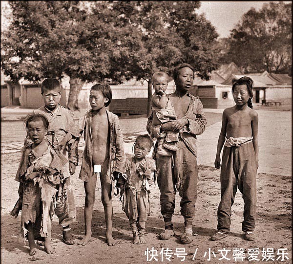 清末!小小老照片:6张图片展示清末农村,图4的村落还有保安!