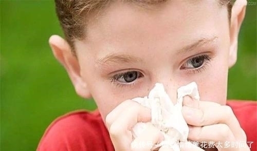 鼻出血|家长必须提高警惕：小孩流鼻血原来是这个原因