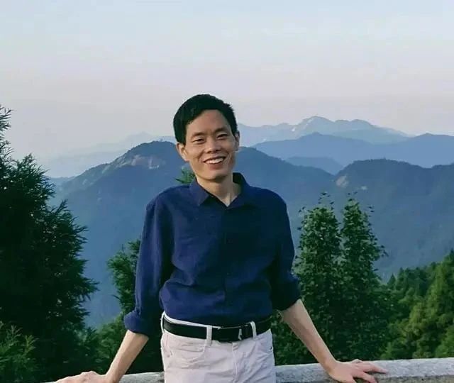 笔意|他糅合了“烧鸡体”和“写经体”的笔意,获全国第二届楷书展大奖