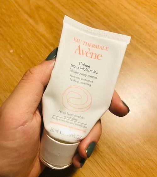 适合20岁女人的5款“面霜”：科颜氏最热门，雅漾温和不刺激