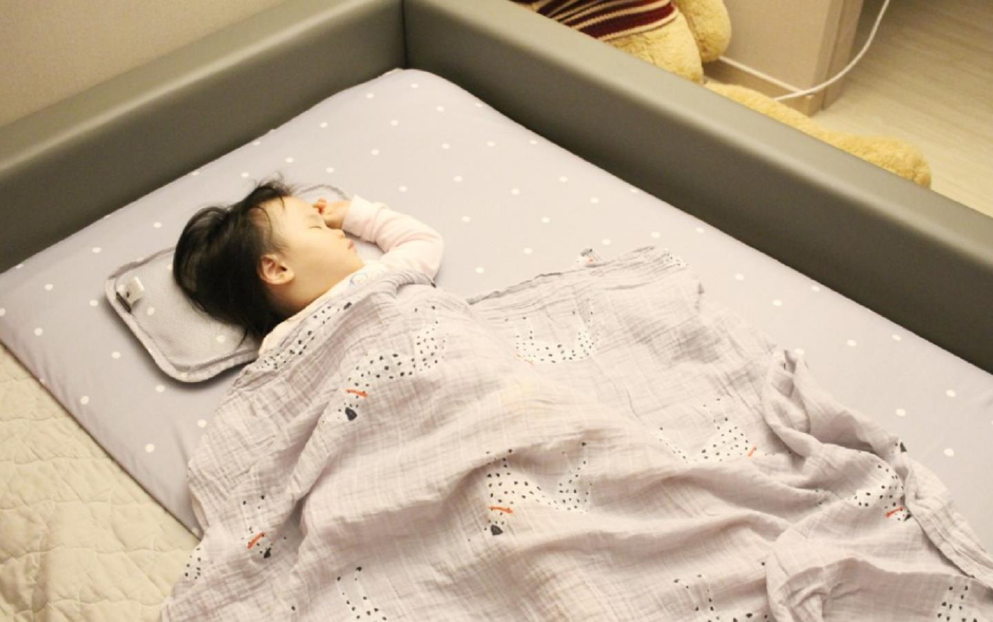 宝宝|有几款“凉席”已被宝妈拉入黑名单,安全隐患大,你给娃用对了吗