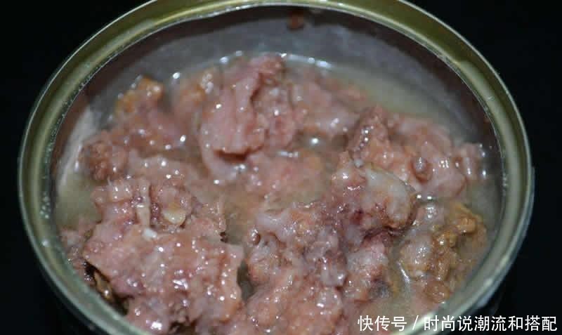 牛肉|二战时期日本军人可以吃牛肉罐头,为何士兵却表示还不如吃猪食