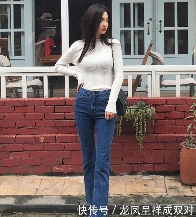 苗条|牛仔裤让女人更有格调，显年轻更时髦，女人味十足