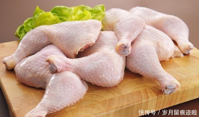 春天,面粉别再蒸馒头了,试试此做法,暄软劲道,好吃又顶饱